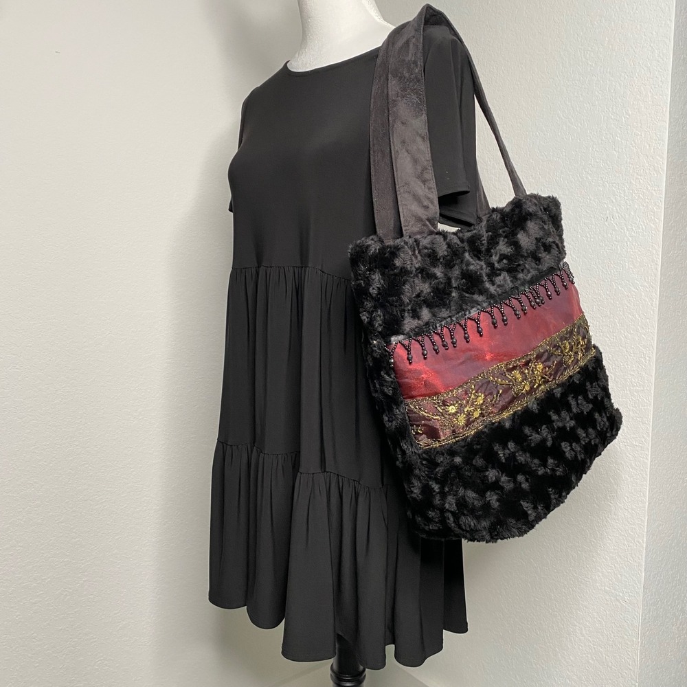 Lily Black Tote Bag Black Faux Fur Red Beaded Embellished Gold Accent - Picture 4 of 12